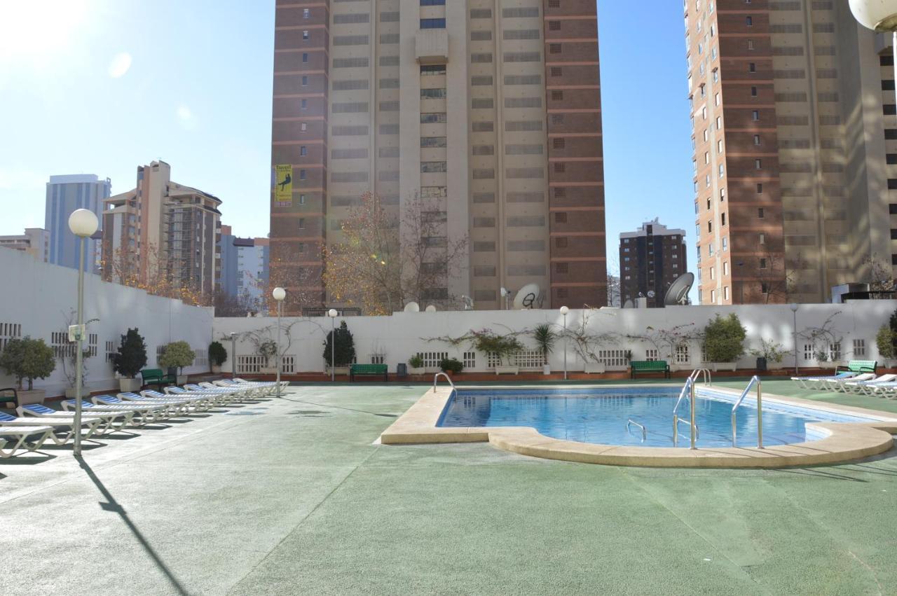 Apto With Pool Gemelos IV بينايدورم المظهر الخارجي الصورة